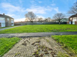 Photo 14- click for photo gallery